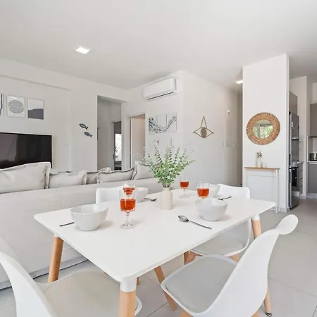 Jasmine Apartment Paralimni